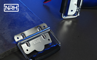 羞羞漫画真人版